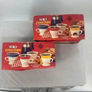 Vintage SOLO Cozy Cups (2) Starter Packs 10-oz Plastic‎ Cups with Holders